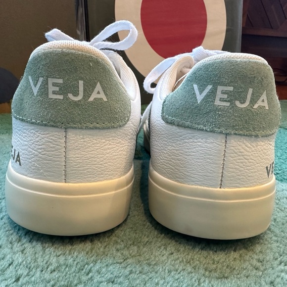 Veja White and Green Women's Sneakers - Picture 8 of 16